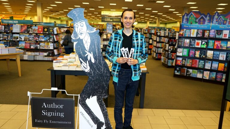Barnes & Noble Glendora Signing November 2019 - Noel Lopez & Book Character Mister Snark