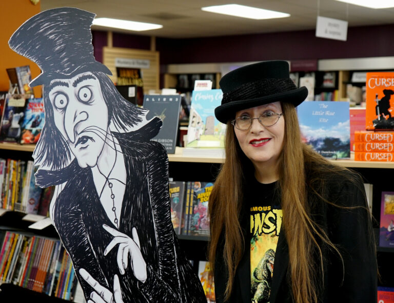 Mysterious Galaxy Bookstore Author Event November 2019 - Lori R. Lopez With Mister Snark