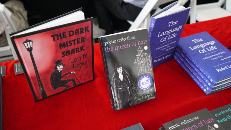 San Diego Festival Of Books August 2018 - The Dark Mister Snark, Queen Of Hats Poetry