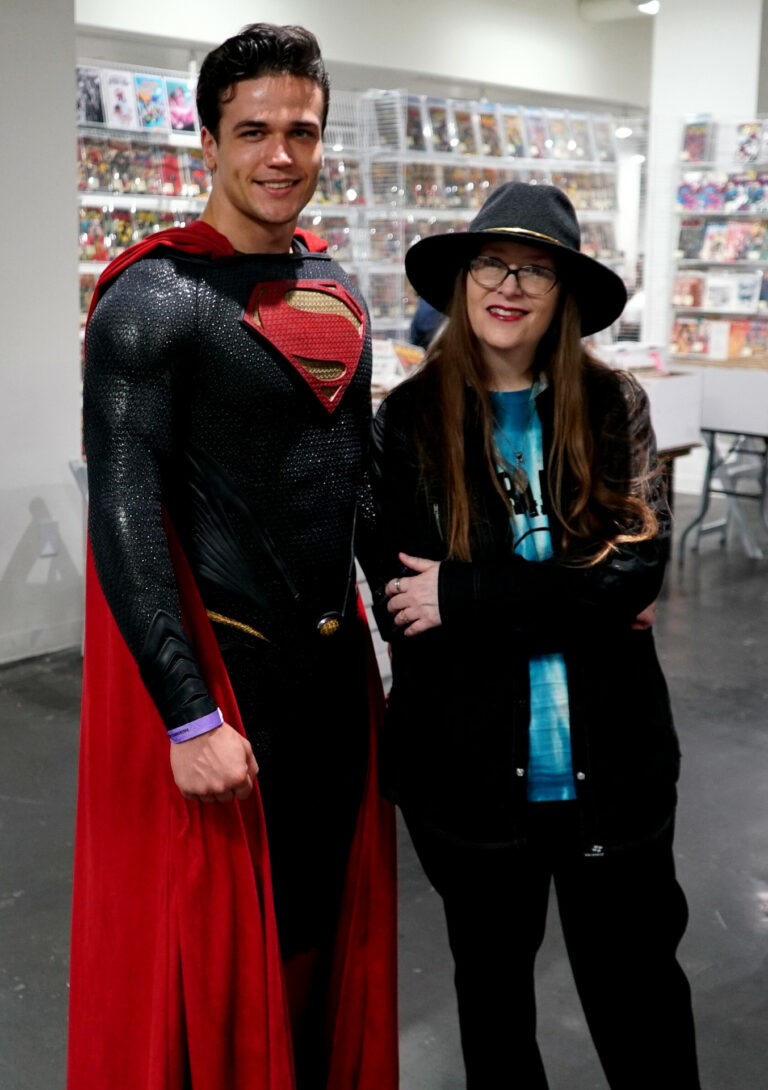 LA Comic Book & Sci-Fi Convention August 2018 - Horror Author Lori R. Lopez posing with Cosplay Superman